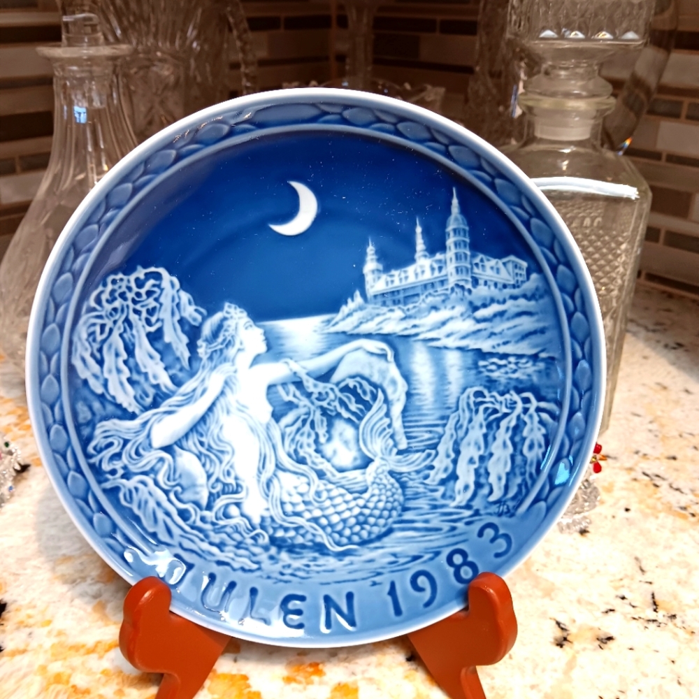 Julen 1983 Grande Kobenhavn Porcelain Plate Don Lille Havfure Ved Kronborg
